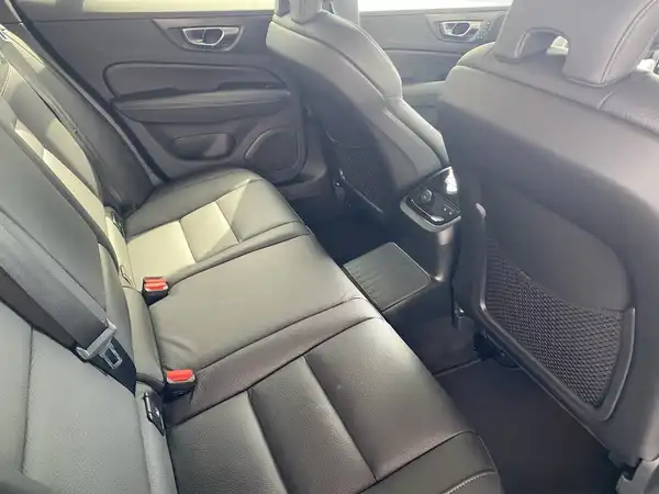 VOLVO V60 (13/20)