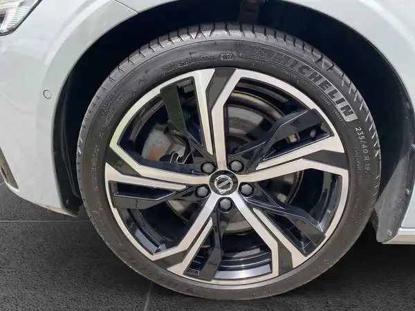 VOLVO V60 (15/20)