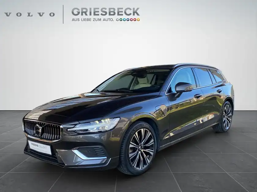 VOLVO V60 (1/23)