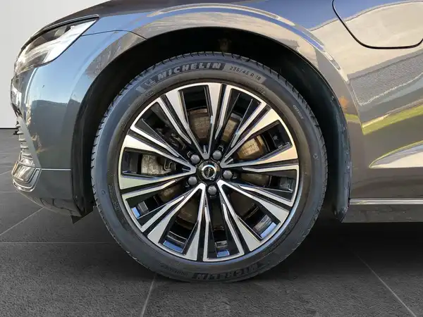 VOLVO V60 (16/23)