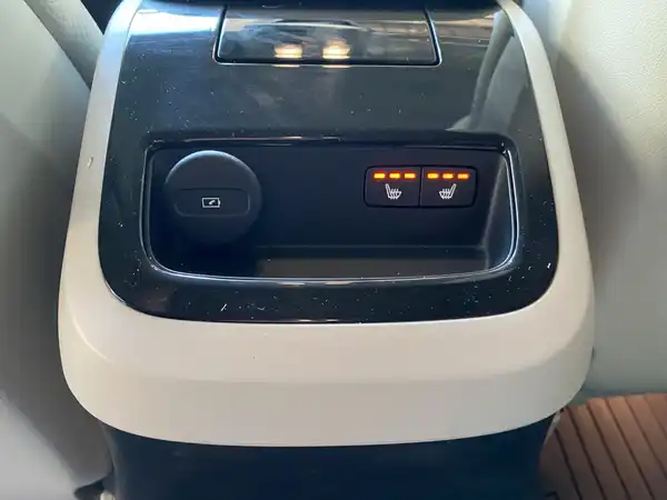 VOLVO V60 (21/23)