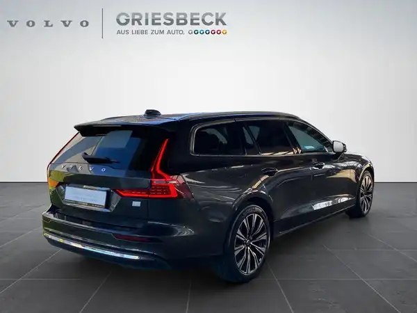 VOLVO V60 (6/23)
