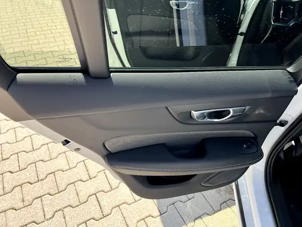 VOLVO V60 (13/28)
