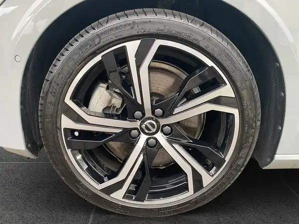 VOLVO V60 (15/22)