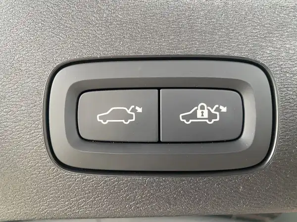 VOLVO V60 (22/22)
