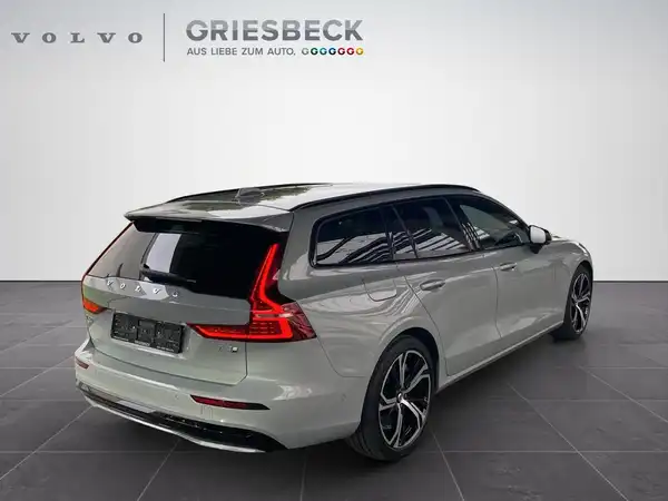 VOLVO V60 (5/22)