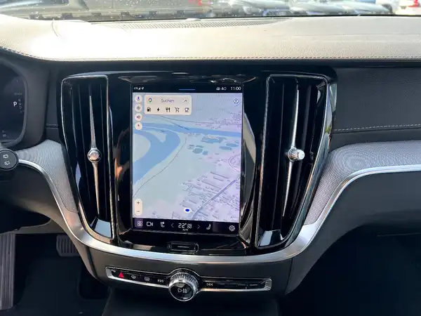 VOLVO V60 (26/28)