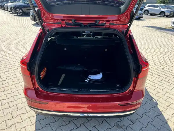 VOLVO V60 (7/28)