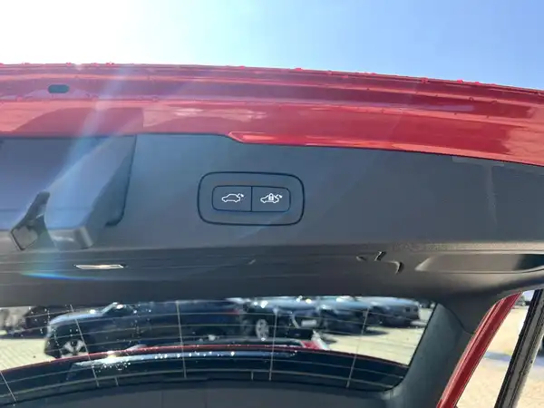 VOLVO V60 (8/28)