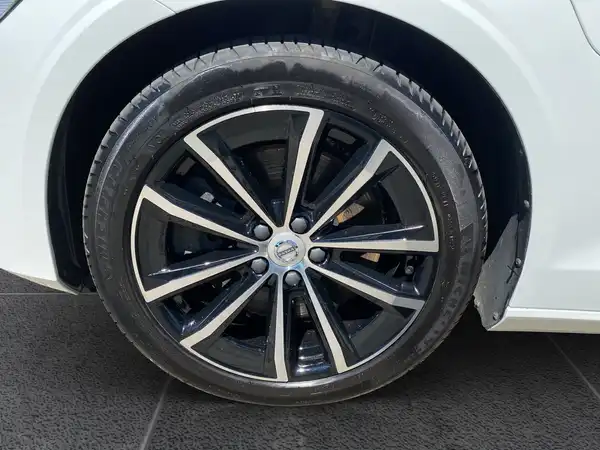 VOLVO V60 (15/20)