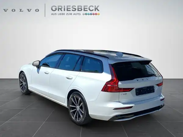 VOLVO V60 (3/20)