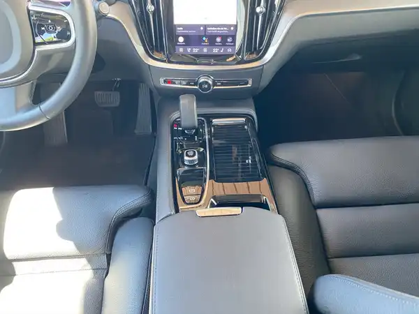 VOLVO V60 (9/20)