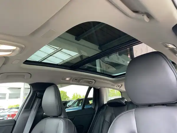 VOLVO V60 (21/23)