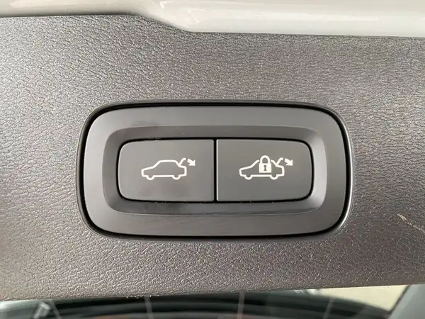 VOLVO V60 (23/23)