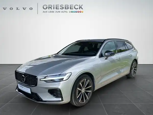 VOLVO V60 (1/20)