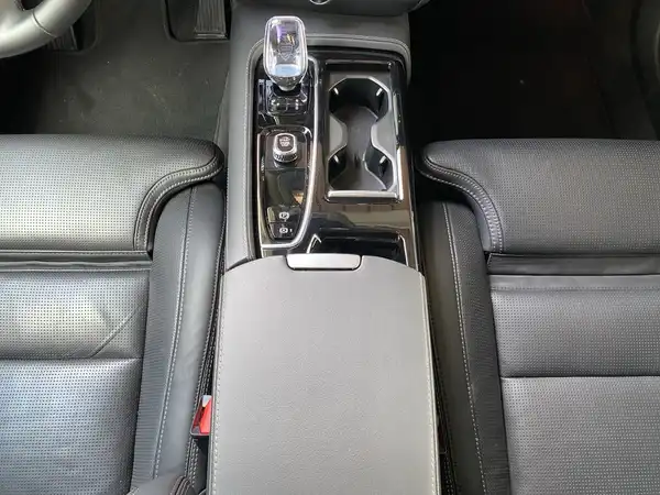 VOLVO V60 (9/20)