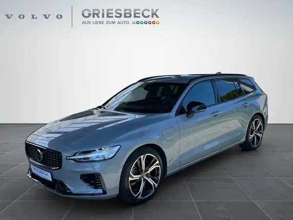VOLVO V60 (1/22)