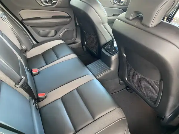VOLVO V60 (13/22)