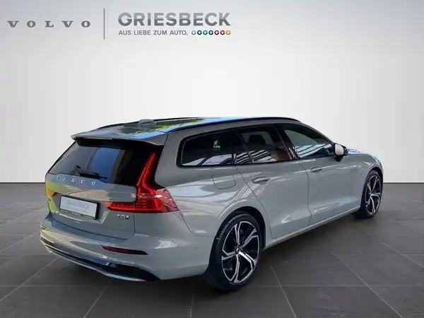 VOLVO V60 (5/22)
