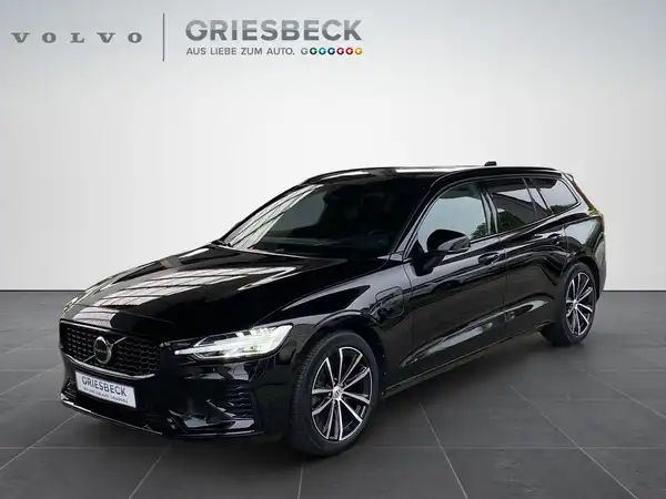 VOLVO V60 (1/23)