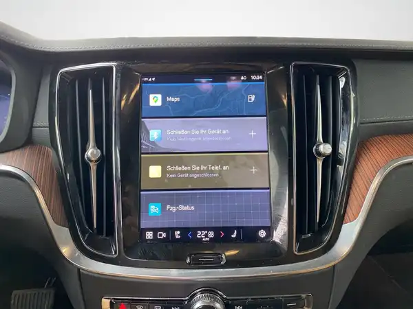 VOLVO V60 (11/22)