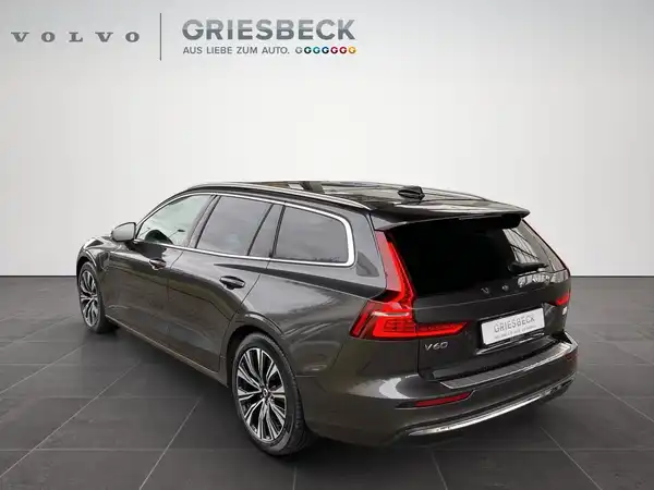 VOLVO V60 (3/22)
