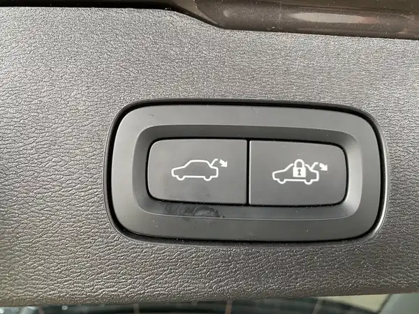 VOLVO V60 (22/22)