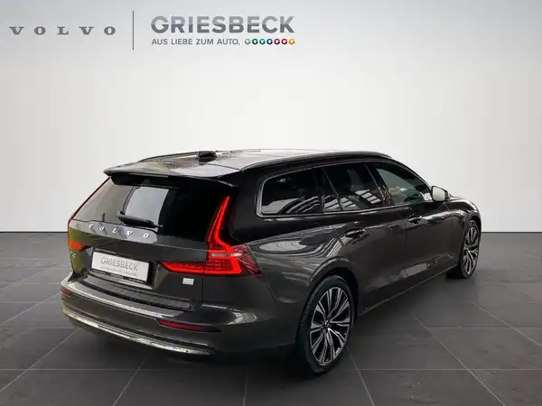 VOLVO V60 (5/22)