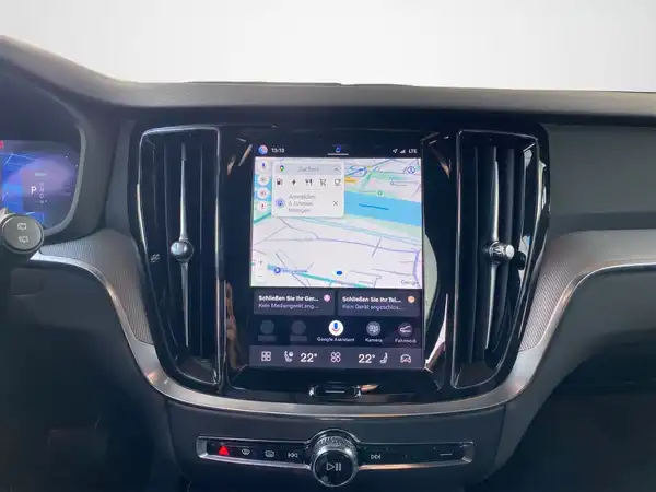 VOLVO V60 (11/22)
