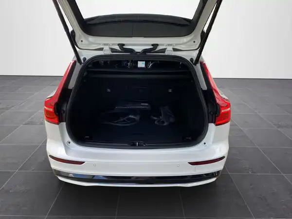 VOLVO V60 (14/22)