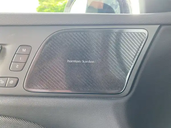 VOLVO V60 (18/22)