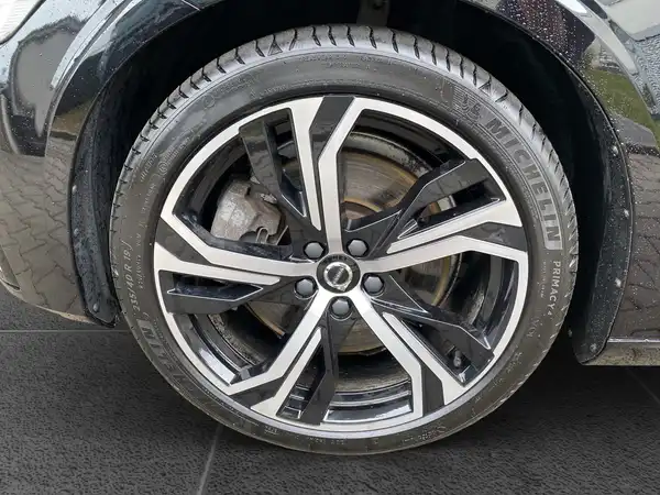 VOLVO V60 (15/21)