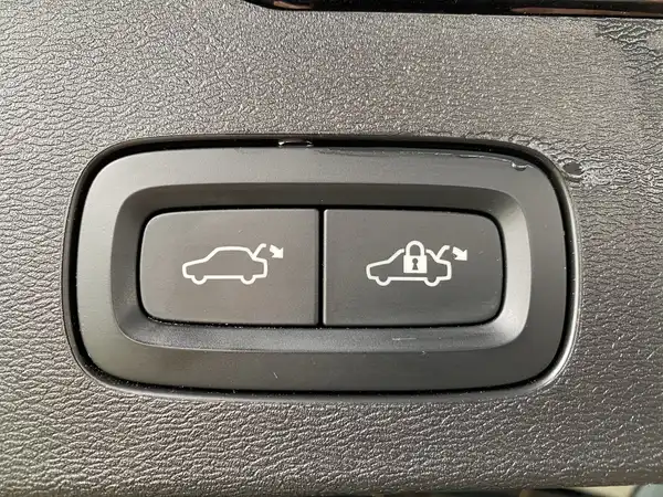 VOLVO V60 (22/22)