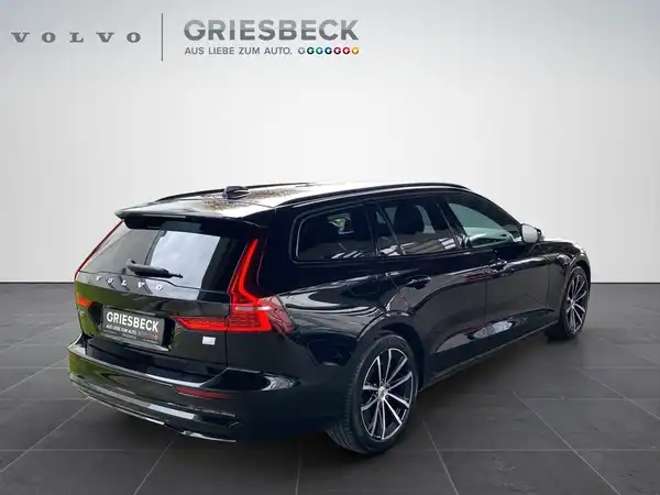 VOLVO V60 (5/22)
