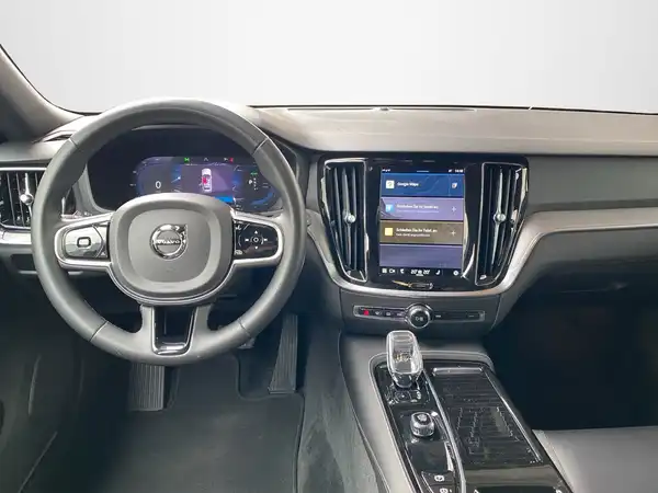 VOLVO V60 (8/22)