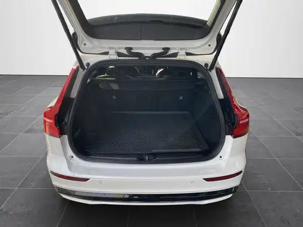 VOLVO V60 (14/22)