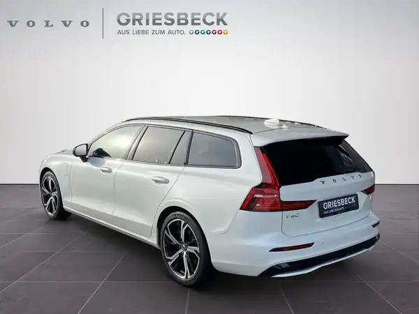 VOLVO V60 (3/22)