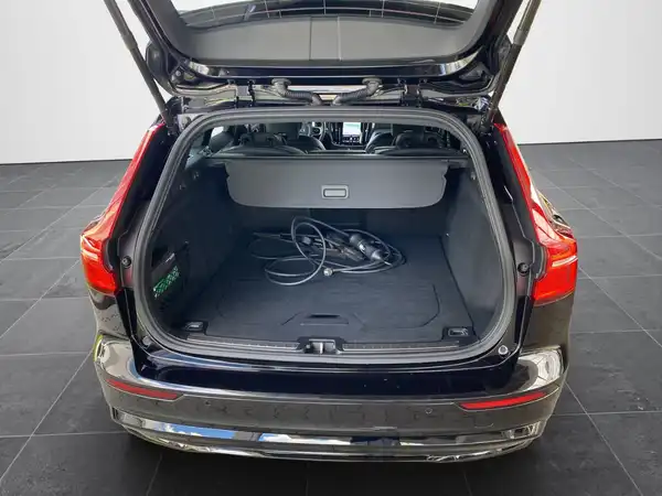 VOLVO V60 (14/22)