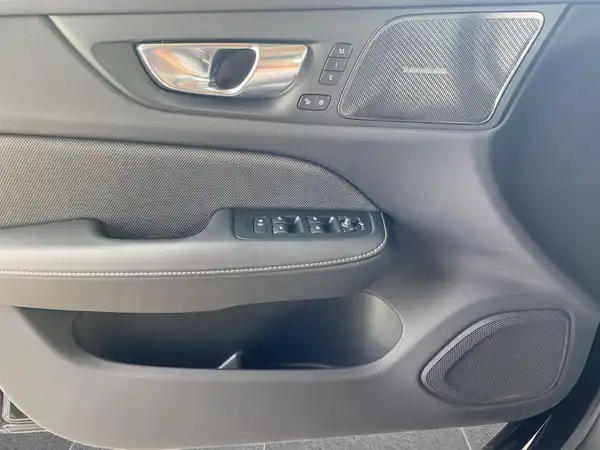 VOLVO V60 (17/22)