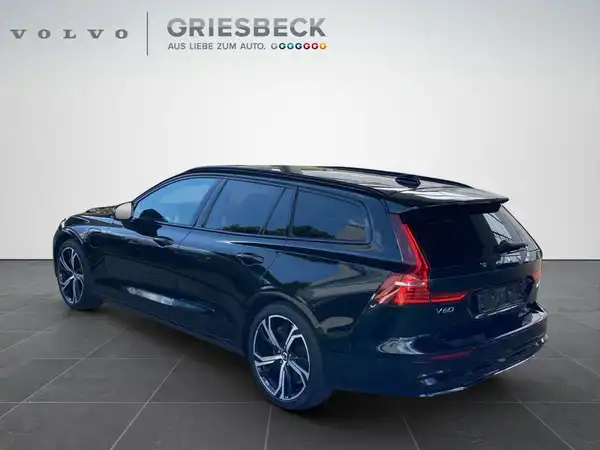 VOLVO V60 (3/22)