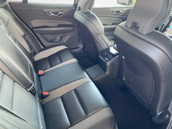 VOLVO V60 (13/22)
