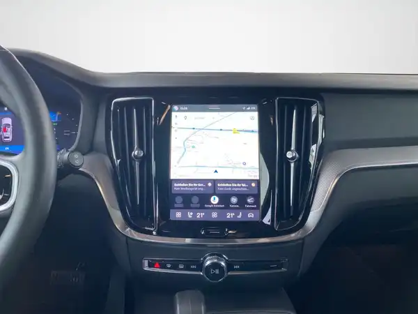 VOLVO V60 (11/21)
