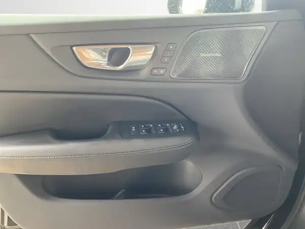 VOLVO V60 (17/21)