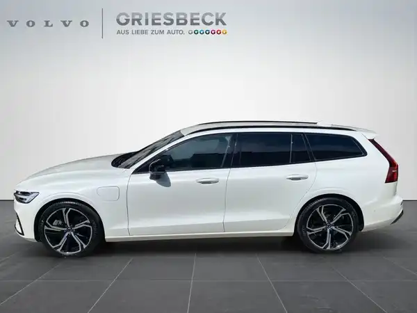 VOLVO V60 (2/22)