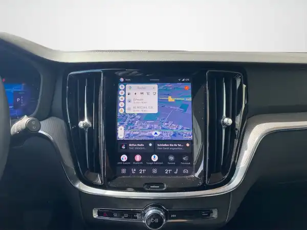 VOLVO V60 (11/22)