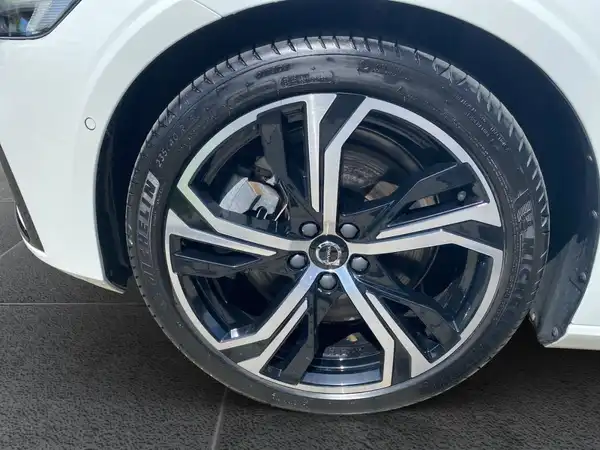 VOLVO V60 (15/22)