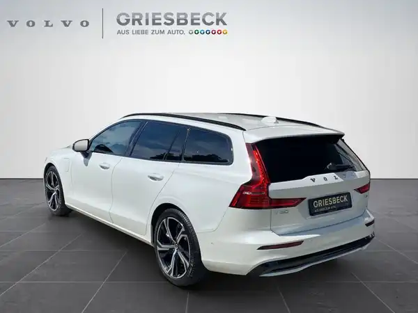 VOLVO V60 (3/22)