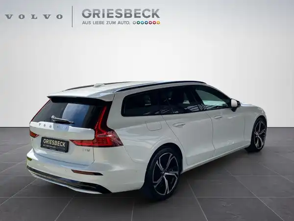 VOLVO V60 (5/22)
