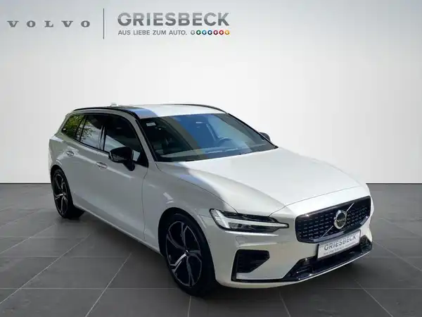 VOLVO V60 (6/22)