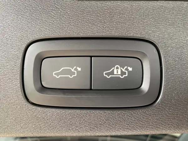 VOLVO V60 (23/23)